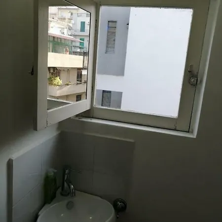Interno 9 3/4 * مسينا